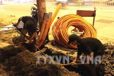Trung tâm Hà Nội hạ ngầm 100% mạng cáp viễn thông 